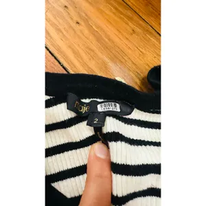 MAJE Black White Striped Gold Button Detail Cardigan Cropped Size 2 FLAWED thumbnail 6