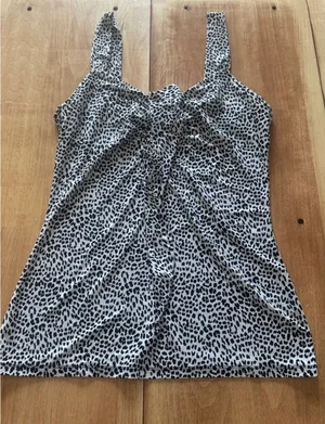 White House Black Market XS Leopard Print Ruched Sweetheart Tank Top Black White thumbnail 1