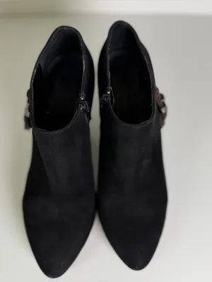 Vaneli Black Suede Tassel Ankle Booties Platform High Heel Side Zip Sz 9M thumbnail 3