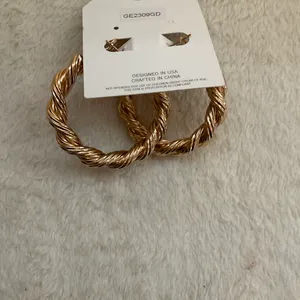 Hoops Gold thumbnail 4