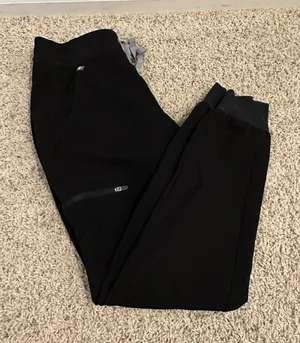 FIGS Scrub Pants Zamora thumbnail 1