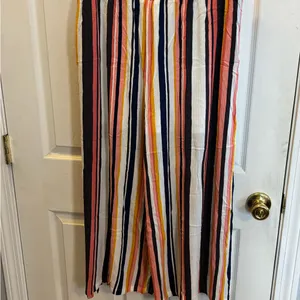 Xhilaration White Rayon Lined Top thumbnail 2