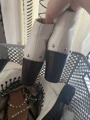 Boots White Size 8 thumbnail 3