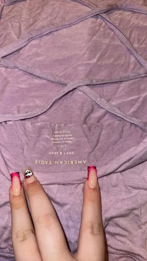 American Eagle Outfitters Soft & Sexy Tee thumbnail 3