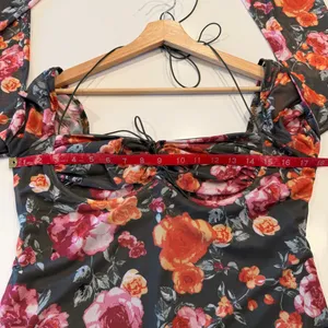 Vici Green Floral Fitted Long Sleeve‎ Midi Dress Size Large thumbnail 5