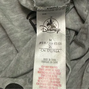 Disney Women’s Gray and Black Graphic Tee size M thumbnail 7