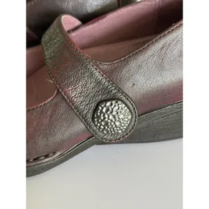 Dansko Womens Adelle Mary Jane Shoes Size 36 6 Burgundy Red Leather Wedge‎ Heels thumbnail 4