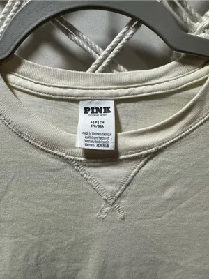 PINK Victoria's Secret Ivory Long-Sleeve Crewneck Sweatshirt thumbnail 3