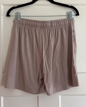 Comfrt Small Cloud Lounge Shorts in Color Dove thumbnail 4
