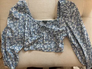 Wild Fable Top Long Sleeve Cropped Floral thumbnail 1