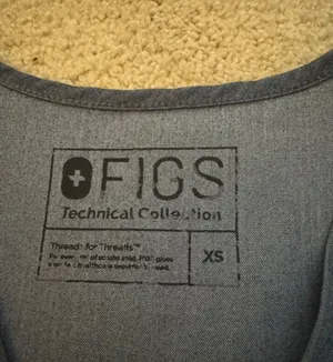 FIGS Scrubs Set thumbnail 3