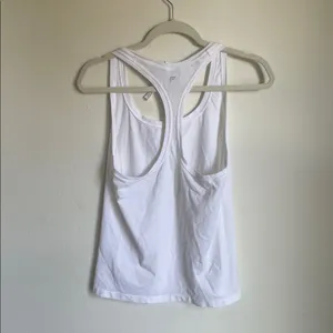 Fabletics White Racerback Tank thumbnail 3