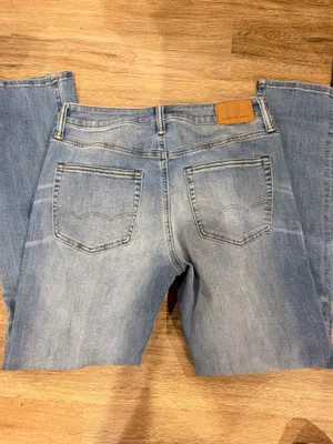 American Eagle Jeans thumbnail 4