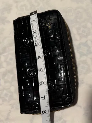 Tory Burch Black Patent Embossed Zip Around Wallet thumbnail 9