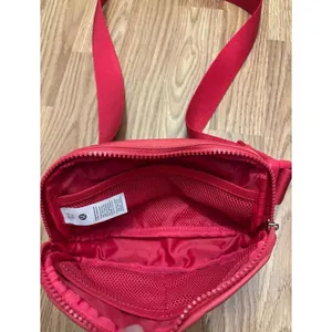 Lululemon Belt Bag thumbnail 5