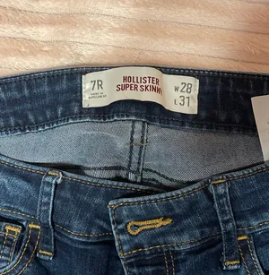 Hollister Super Skinny Jeans thumbnail 3