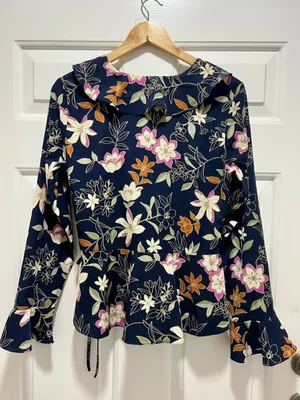 Blu Pepper Navy Floral Ruffle Wrap Peplum Blouse Bell Sleeve Large L thumbnail 4