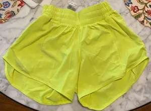 Lululemon Shorts thumbnail 3