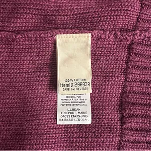 L.L. Bean Women’s Purple Magenta Cable Knit Fishermans Crew Neck Sweater Plum M thumbnail 4