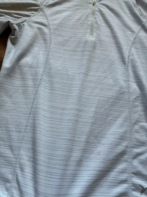 Old Navy Active quarter zip size medium Older style some wear thumbnail 3