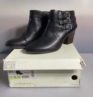 Eden Black Boots Size 9 thumbnail 1