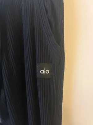 Alo Yoga Muse Jogger Sweatpants Ribbed thumbnail 3