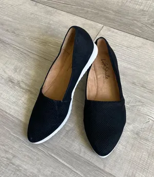 Life Stride Black & White Flats thumbnail 2