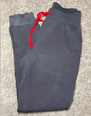 Figs Women’s Gray Zamora Joggers Scrub Pants thumbnail 1