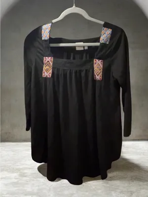 🌸Mudd  Boho Black Embroidered Square Neck 3/4 Sleeve Peasant Top Medium NWT thumbnail 4