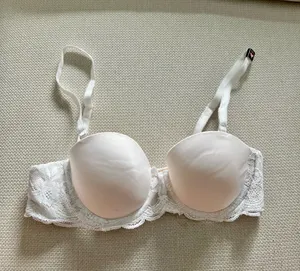 Victoria’s Secret Dream Angels White Bra 34A thumbnail 2