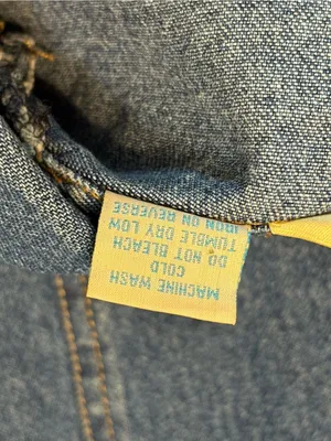 New Identity Vintage 100% cotton Blue Denim Jacket with Eyelet Trim size Large thumbnail 6