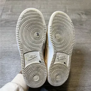 •Nike• Court Vision Sneakers thumbnail 8