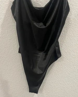 Satin Cowl Neck Bodysuit Size Xs thumbnail 3