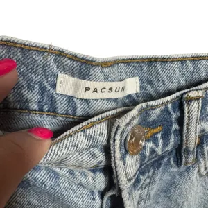 PacSun High Rise Straight Acid Wash Button Fly Denim Jeans 22 thumbnail 3