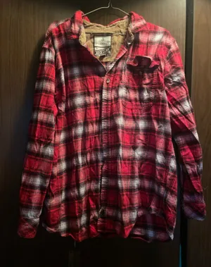 Red Men’s Flannel Legendary White Tails thumbnail 1
