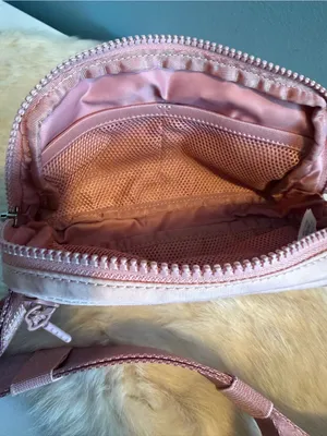 Lululemon Everywhere Pink Nylon Belt Bag thumbnail 9