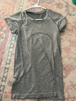 Lululemon Swiftly Tech thumbnail 1