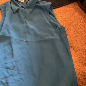 Equipment‎ xs blue silk blouse thumbnail 3