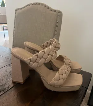 Platform Heels Tan Size 7.5 thumbnail 1