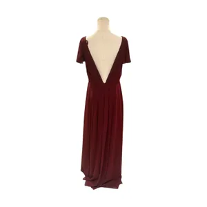 Azazie Rylee Burgundy Chiffon Bridesmaid Dress Size 10 Maxi V-Neck Slit Prom thumbnail 4
