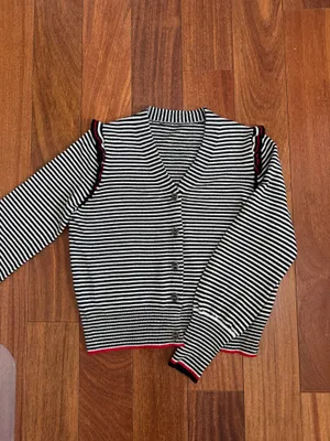 Sweater / Cardigan Size M thumbnail 8