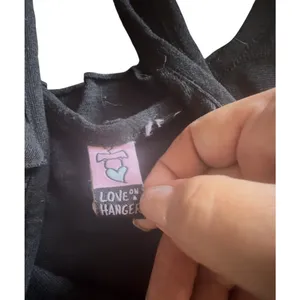 Love On A Hanger Tank Top Womens Black Layers Ruffled Flowy Chic Size L‎ XL thumbnail 4