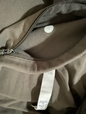 Lululemon Speed Up Tight (Luxtreme, 28" Inseam), Dark Olive great condition thumbnail 12