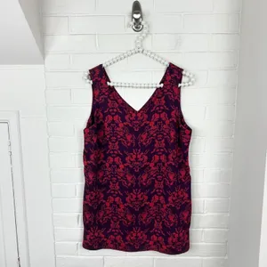 CABI Modern Cameo Magenta Face Figure Patterned Tank Top Size M thumbnail 2