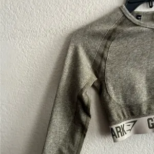 Gymshark Flex Long Sleeve Crop Top Shirt Seamless Light Olive S thumbnail 8