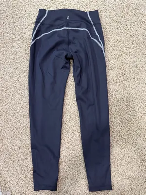 Peloton High-Waisted Leggings Women’s Medium Black | 25” Inseam | Hidden Waist P thumbnail 2