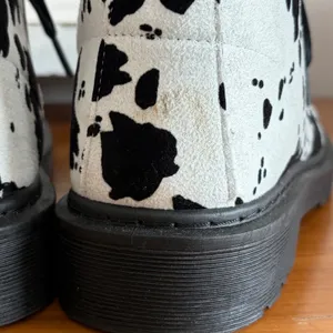 Pierre Dumas Amora-1 Cow Print Combat Boots Womens 8 Black White Zip Up Lug Sole thumbnail 6