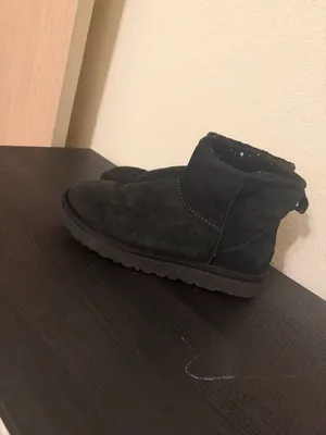 Alike Ugg Black Boots Size 7 thumbnail 3