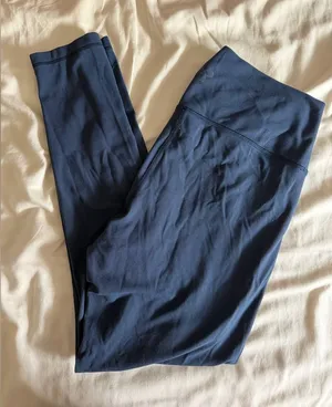 Aritzia TNA navy blue leggings 1x thumbnail 1