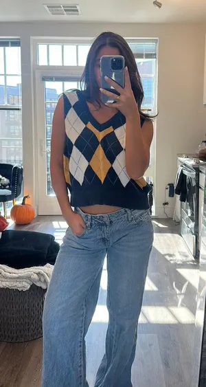 American Eagle Outfitters Sweater vest thumbnail 3